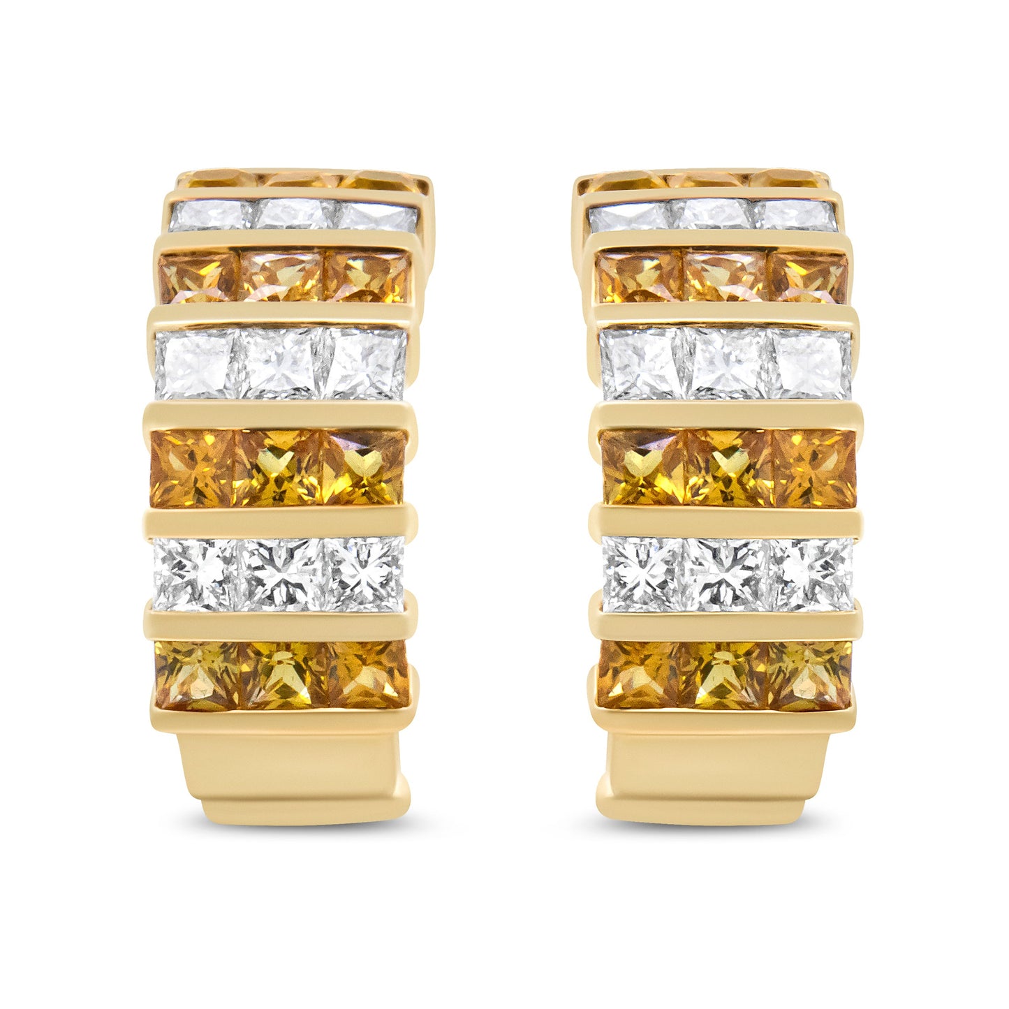 Pendientes de aro tipo Huggie de oro amarillo de 18 quilates con diamantes de talla princesa de 1 3/4 Cttw con engaste invisible y zafiros amarillos de 2,5 mm (color F-G, claridad VS1-VS2)