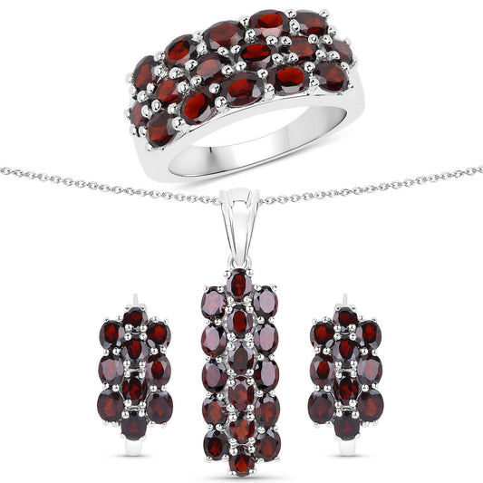 Conjunto de joyas de 3 piezas de plata esterlina .925 con granate genuino de 10,40 quilates (anillo, pendientes y colgante con cadena)
