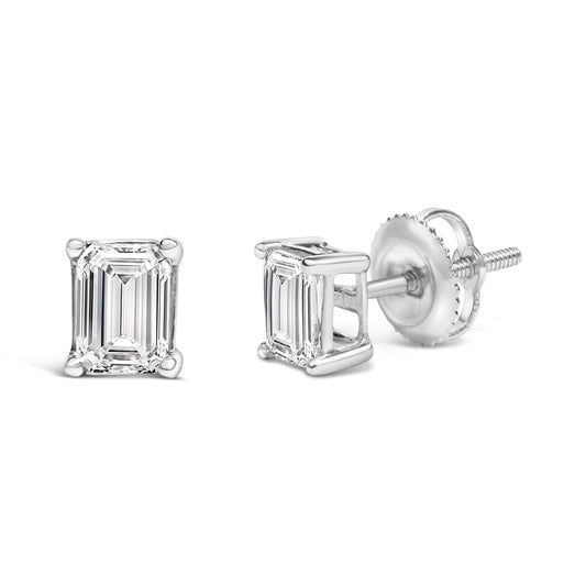 Aretes de solitario de diamante cultivado en laboratorio con corte esmeralda de 1.0 Cttw en oro blanco de 14K (color F-G, claridad VS1-VS2)