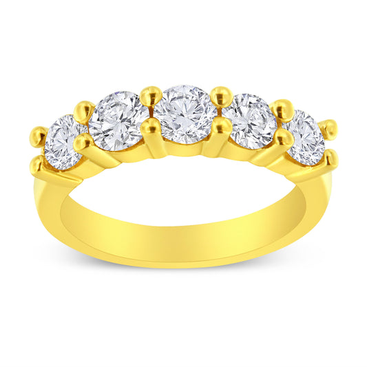 Anillo de aniversario o de boda de plata de ley 925 chapada en oro amarillo de 14 quilates, con 1 1/2 quilates en total de diamantes redondos talla brillante engarzados en garra compartida (color K-L, claridad SI2-I1) - Talla 7
