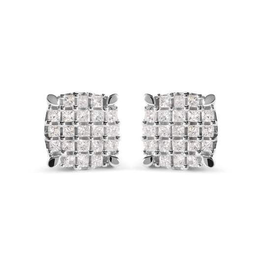 Pendientes de tuerca de oro blanco de 10 qt con diamantes de princesa de 3/4 Cttw en forma de cojín (color I-J, claridad I1-I2)
