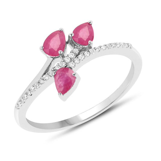 Anillo de oro blanco de 14K con rubí genuino de 0.68 quilates y diamantes blancos