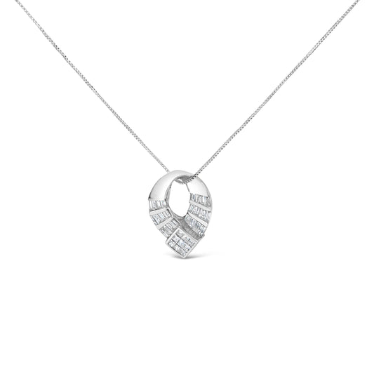 Collar con colgante ovalado curvo de oro blanco de 14 quilates y 1 5/8 quilates, con diamantes talla princesa con engaste invisible y diamantes talla baguette con engaste en carril (color G-H, claridad VS2-SI1)