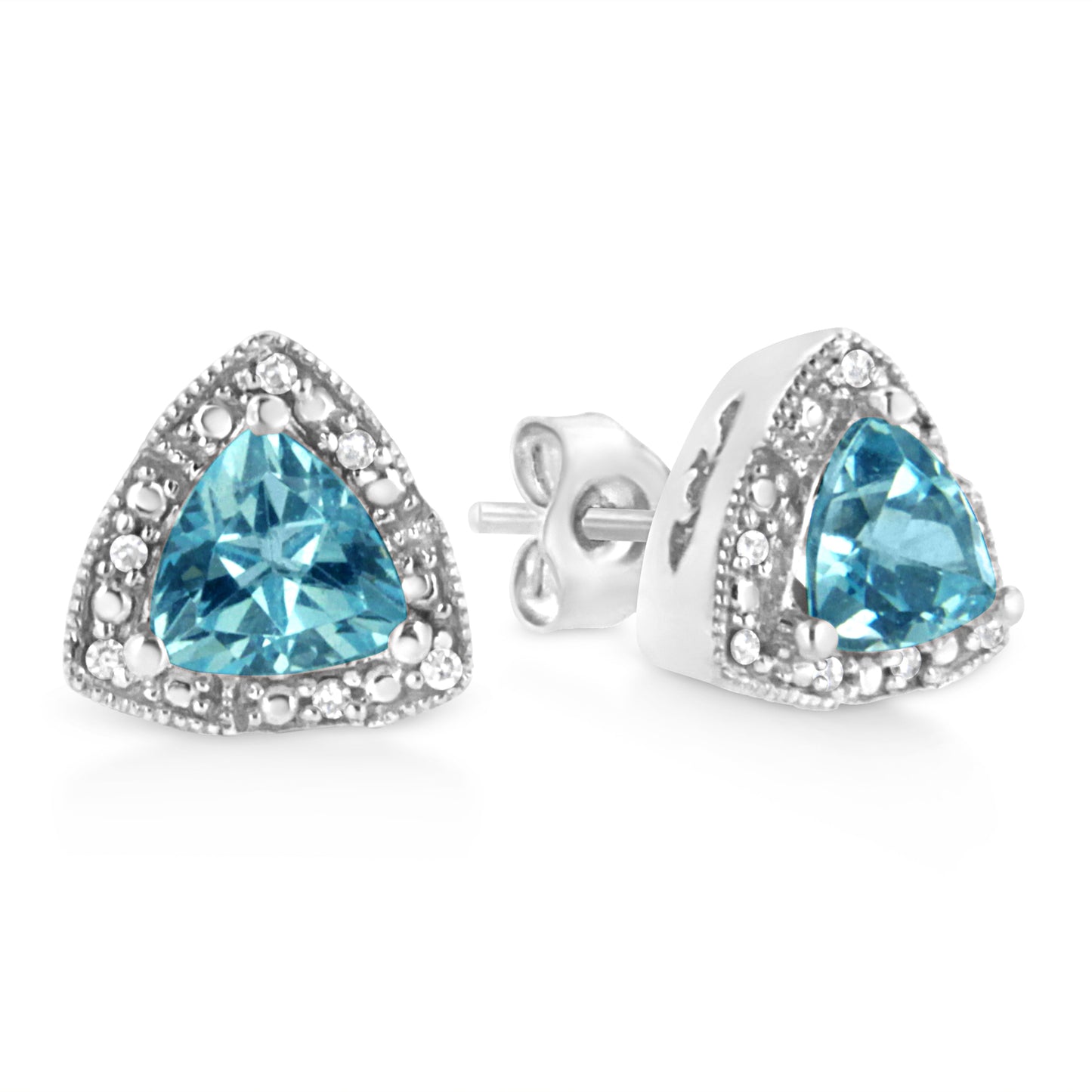 Aretes de oro blanco de .925 con topacio azul de corte trillón de 6x6 mm y acento de diamante (color I-J, claridad I1-I2)
