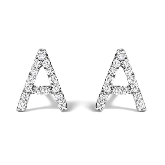 Pendiente de botón con la inicial "A" de diamante de 1/10 quilates de oro blanco de 10 quilates