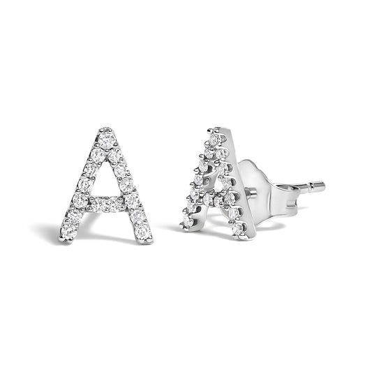 Pendiente de botón con la inicial "A" de diamante de 1/10 quilates de oro blanco de 10 quilates