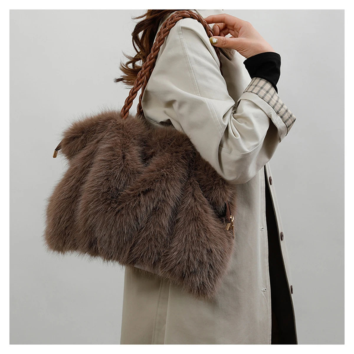 Plush Large Capacity Tote Bag | Pleated Fox Fur Shoulder & Crossbody Bag Luxegan