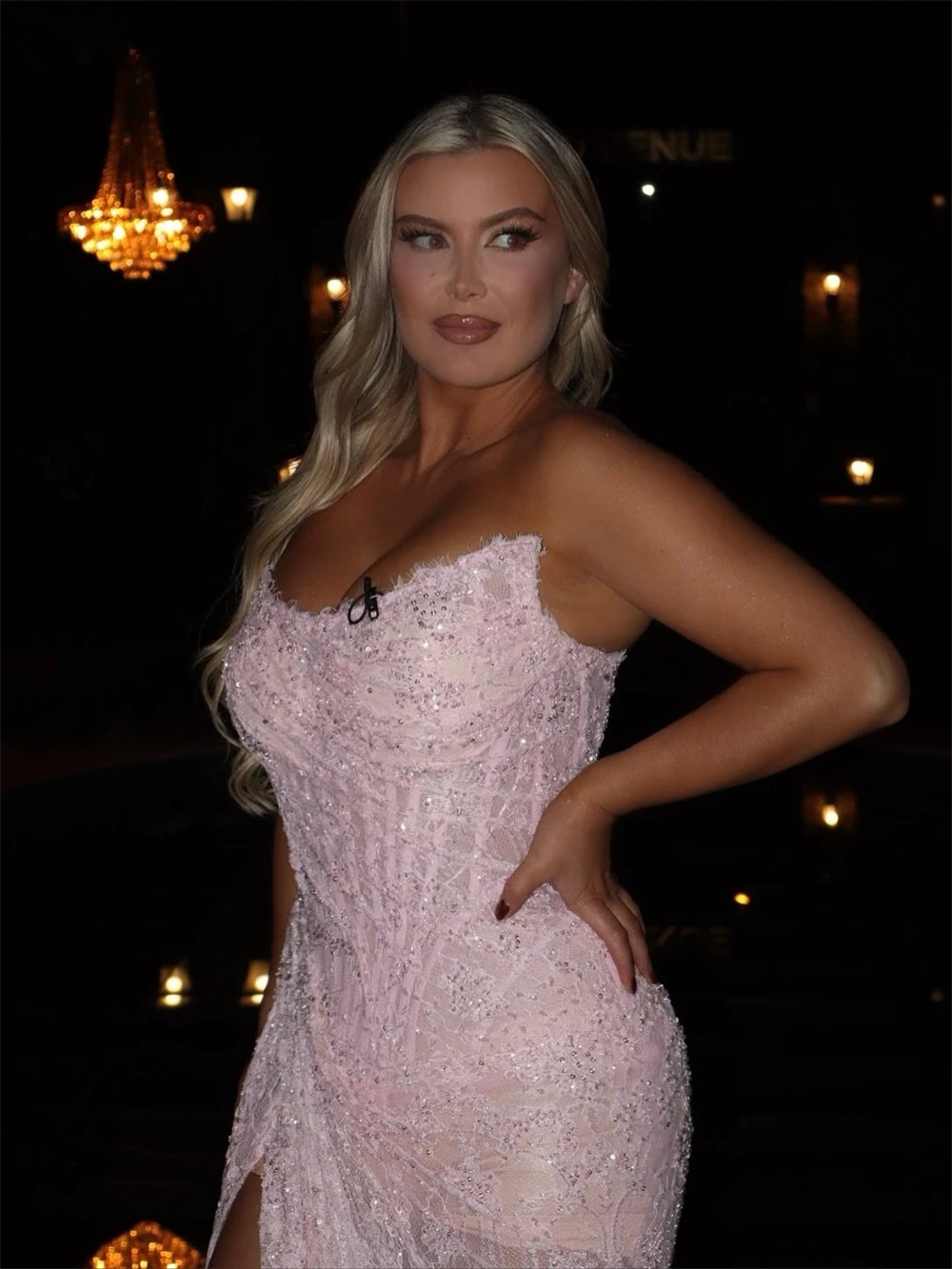 Exquisite Custom Pink Sequin Mermaid Prom Dress | Sexy High Side Split Strapless Evening Gown | Luxurious Sleeveless Knit Silk Vestidos De Noche | Show-Stopping Contrast Color Floor-Length Formal Masterpiece Luxegan