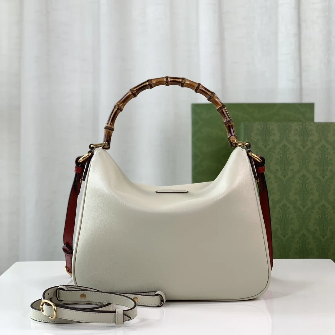 Luxury Super Large Travel Bag for Women | Sophisticated Italian Genuine Cowhide Fitness Bag | Elegant Retro Designer Travel Tote | Fashion-Forward Genuine Leather Business & Weekend Saddle Bag Luxegan