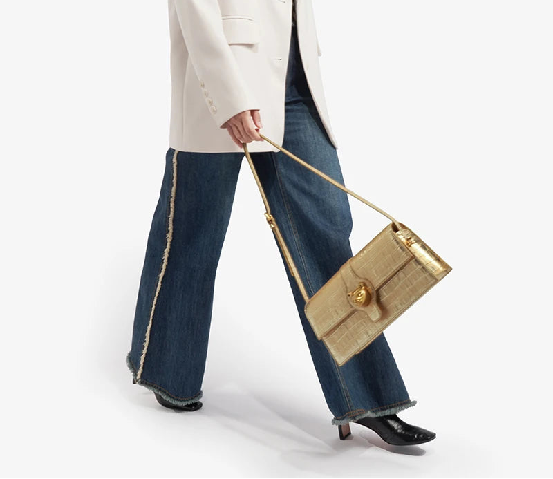 New Luxury Women's Silver Leather Clutch | High-Quality "Cat Brand" Fashion Handbag | Stylish Hard Satchel Evening Purse with Lock Decoration Luxegan