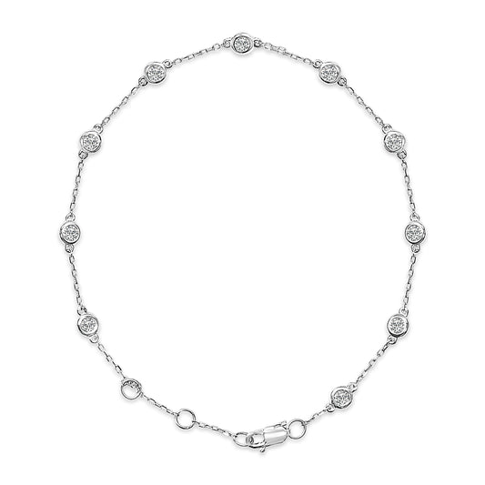 Pulsera de estación de oro blanco de 14K con diamantes cultivados en laboratorio de 1/2 Cttw engastados en bisel