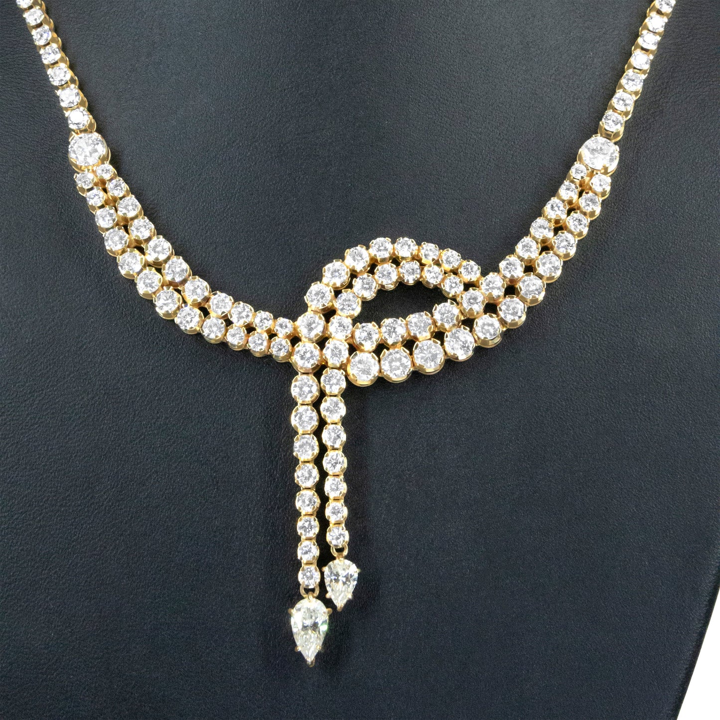 Gargantilla tenis de doble fila con diamantes en oro amarillo de 14k de 17.0 Cttw y 18 pulgadas, con puntas colgantes de diamantes talla pera (color I-J, claridad VS2-SI1)