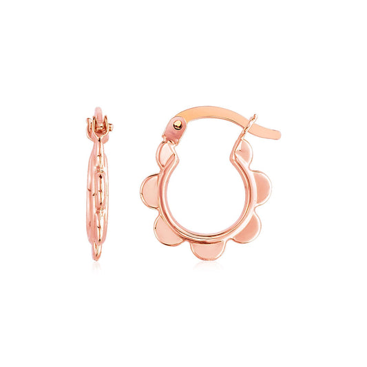 Pendientes de aro festoneados de oro rosa de 14k