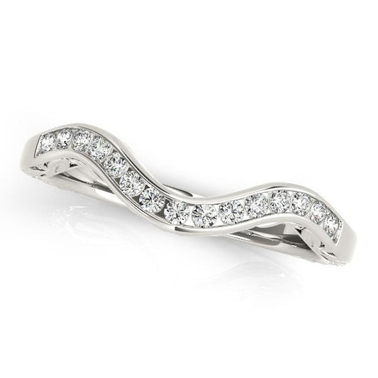 Anillo de boda curvo de oro blanco de 14k con diamantes (1/10 cttw)
