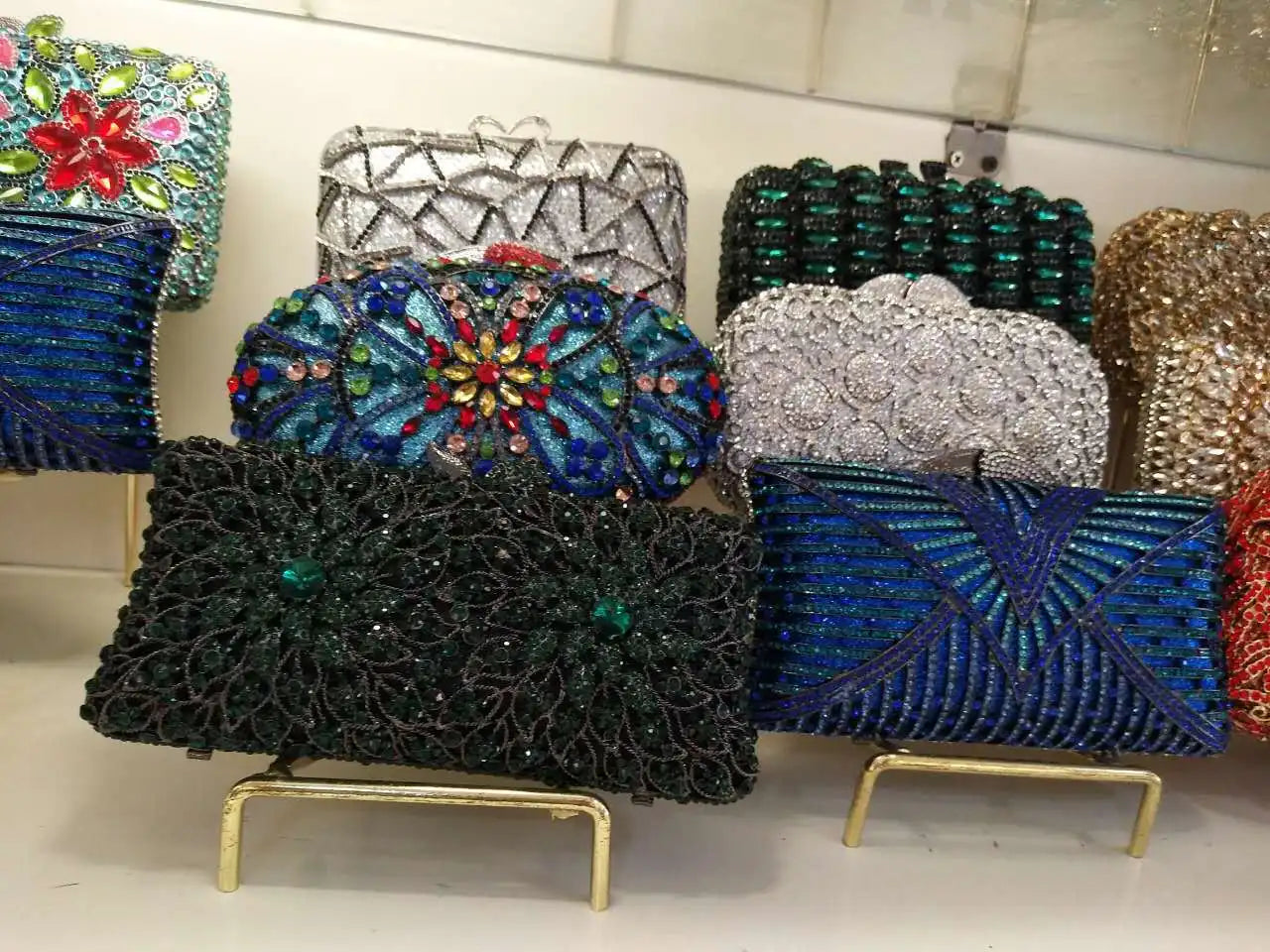 Luxury Diamond Crystal Rose Flower Clutch | Floral Metallic Evening Purse for Weddings & Brides | Sparkling Party Minaudière in Gold, Silver, & AB Diamonds Luxegan