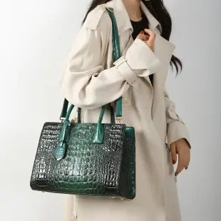 New Elegant Large Capacity Envelope Tote | Sophisticated Print & Chain Detail Handbag | Fashionable PU Leather Single Shoulder Bag | Durable Travel Oblique Straddle Bag (Model TJ-8584910) Luxegan