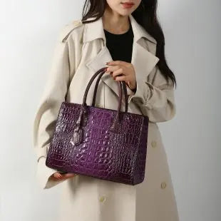 New Elegant Large Capacity Envelope Tote | Sophisticated Print & Chain Detail Handbag | Fashionable PU Leather Single Shoulder Bag | Durable Travel Oblique Straddle Bag (Model TJ-8584910) Luxegan