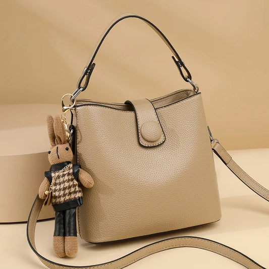 High-End Autumn/Winter Women’s Bucket Bag | Fashionable and Versatile Single-Shoulder Crossbody | Hand-Held Small Candy Style Purse | Travel-Ready PU Leather Mini Tote Luxegan