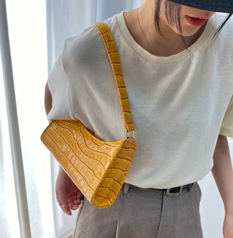 Fashion PU Leather Bags for Women | Alligator Pattern Armpit Handbag & Female Small Underarm Messenger Bag Luxegan