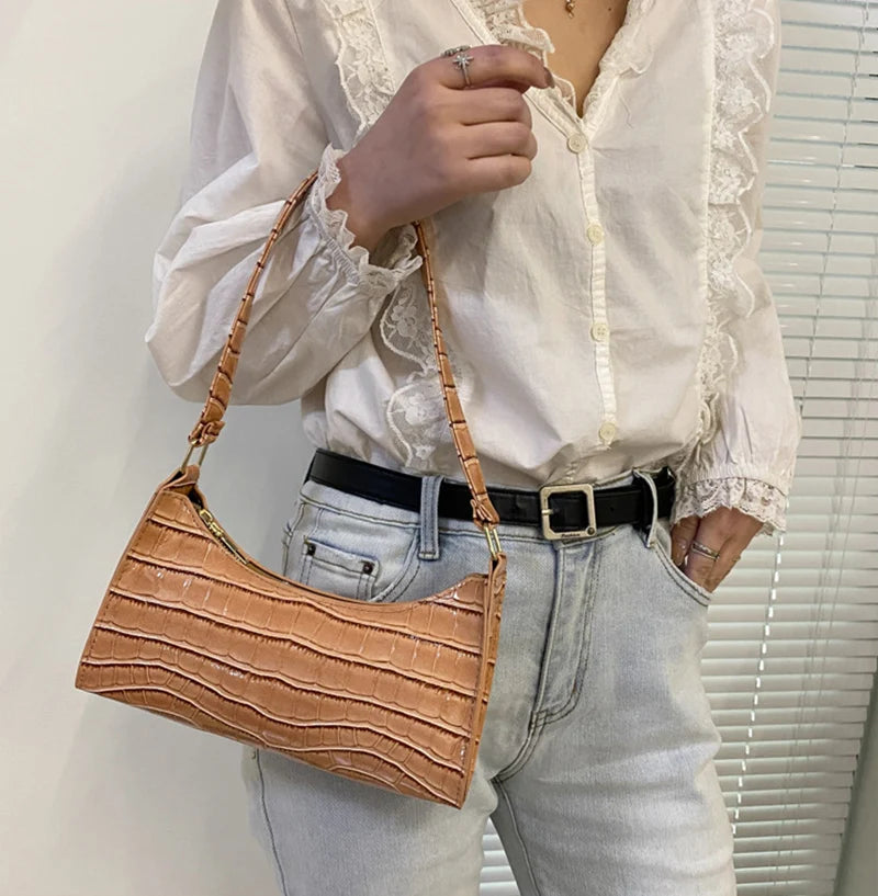 Fashion PU Leather Bags for Women | Alligator Pattern Armpit Handbag & Female Small Underarm Messenger Bag Luxegan
