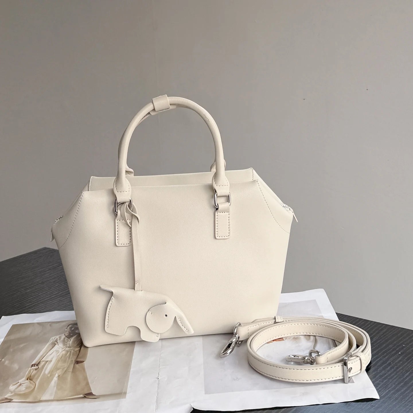 High-Quality Genuine Leather Fashion Designer Handbag | Retro Bowling Shoulder Bag | Large Capacity Customizable Crossbody Bag | Waterproof All-Season Women's Tote Luxegan