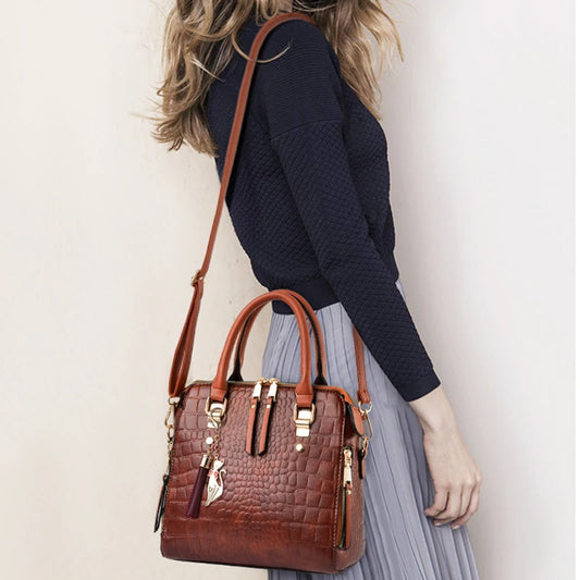Luxury Crocodile Pattern Handbag for Women | Winter New PU Leather Tassel Shoulder Bag (Brands Design Handle Bag, Lady Purse) Luxegan