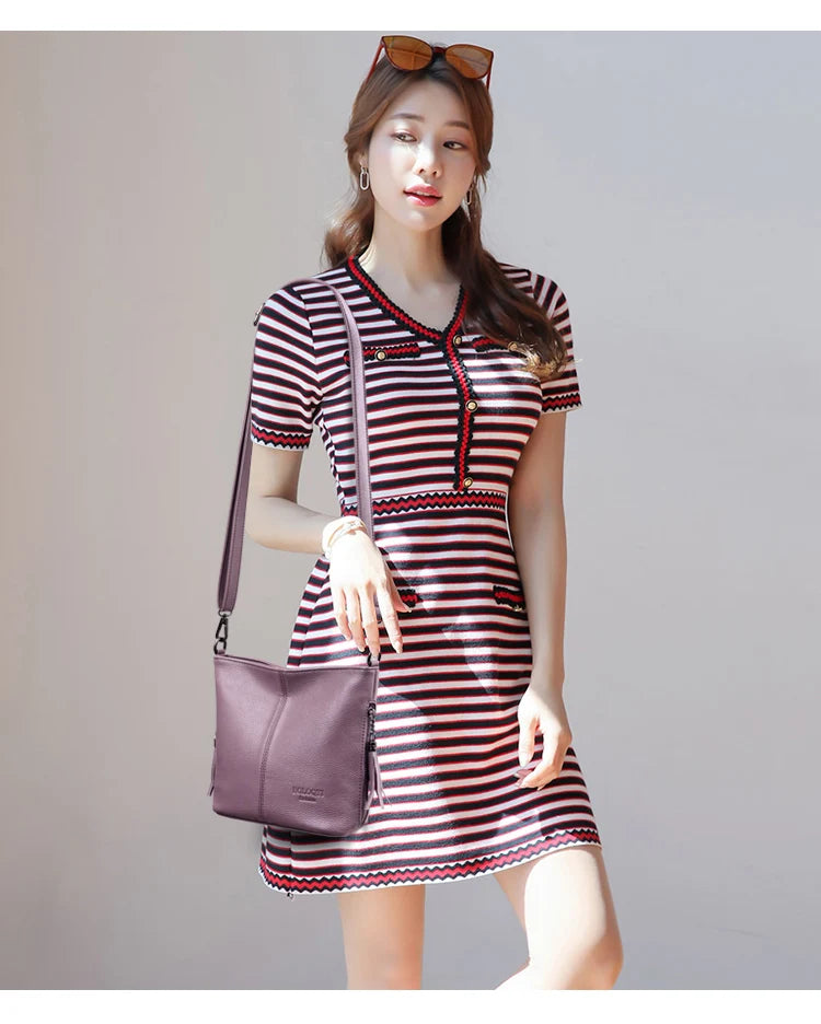 New Luxury Women’s Shoulder Crossbody Bag | High-Quality PU Leather Messenger Purse | Fashionable Casual Tote with Tassel Detail Luxegan