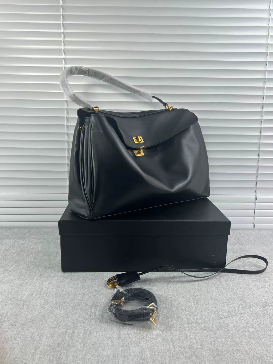 Rodeo Smooth Calfskin Tote Bag | Medium Horizontal Square Crossbody Satchel | Lazy Style Pure Color Leather Handbag Luxegan