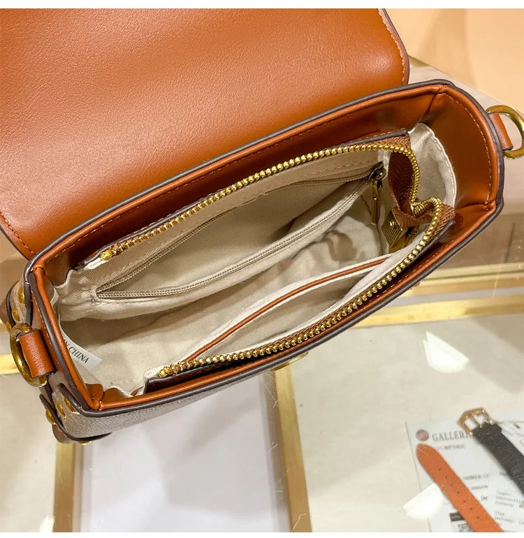 New Minimalist & Fashionable Small Handbag | Contrasting Color Women's Crossbody Bag (High-End Carriage Style, Portable Box Bag)