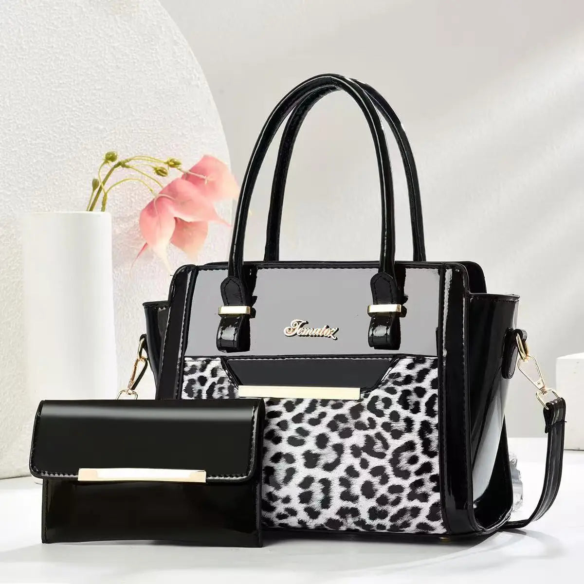 Fashionable New Women's Handbag | Shiny Leather Large Capacity Shoulder Bag | Classic Retro Diagonal Cross Bag Commuting Tote Bag Luxegan