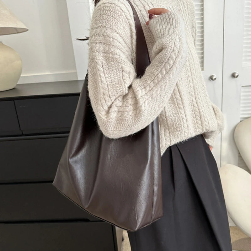Vintage Soft PU Leather Ladies Shoulder Bag | Commuter Large Handbag & Women's Versatile Tote Underarm Bag (Quality Design)