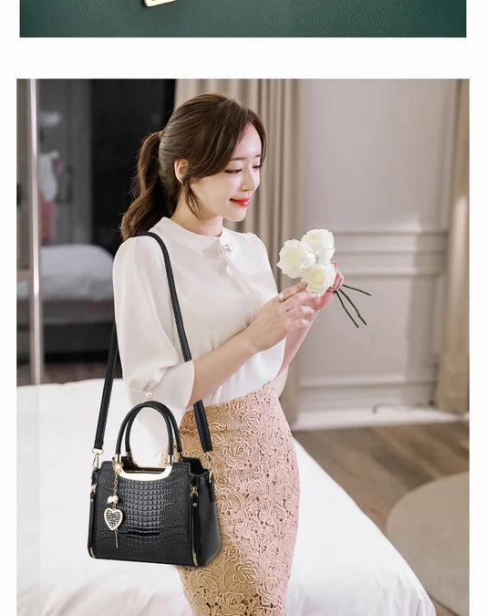 Elegant Buckle Heart Chain Handbag | Solid Color Crossbody & Braided Flap Purse Luxegan