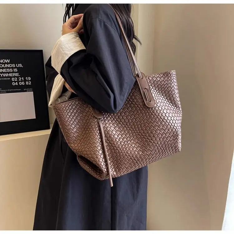 Vintage Diamond Woven Tote Bag | Fashion & Travel Shoulder Handbag Luxegan