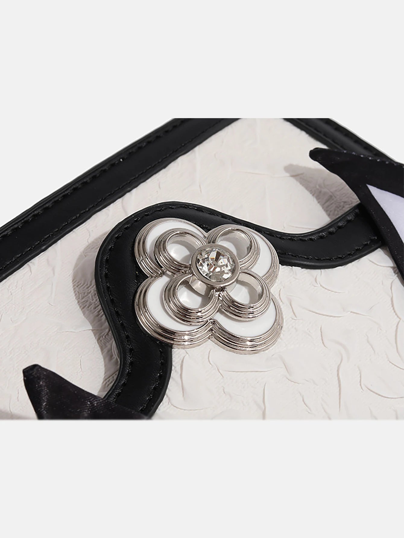 Retro Square Mini Bag | Unique Design & Multi-Match Handbag Luxegan