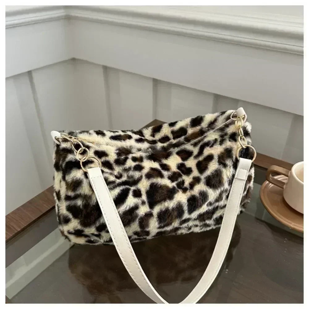 Winter Fashion Leopard Print Plush Women's Bags | Versatile Casual Trendy Premium Texture Large Capacity Shoulder Handbag Luxegan