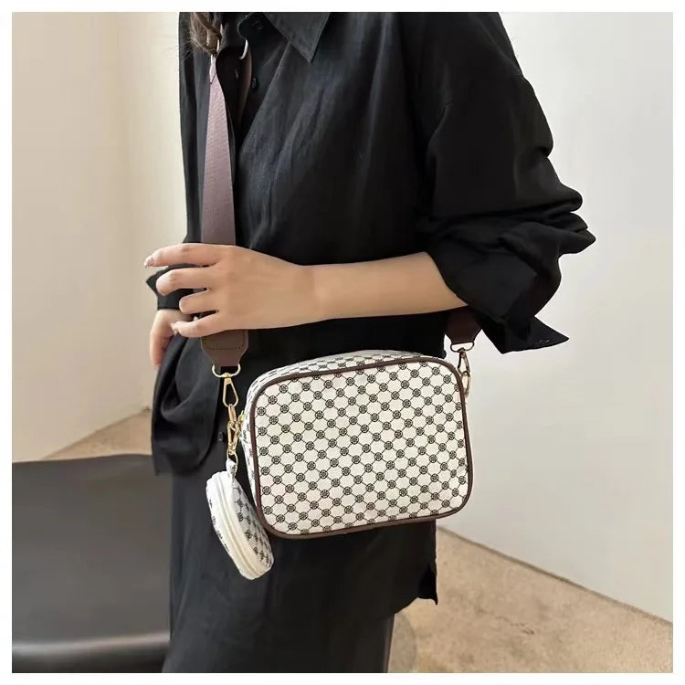 Simple & Trendy Nylon Crossbody Bag | Casual Shoulder & Small Hanging Bag Luxegan