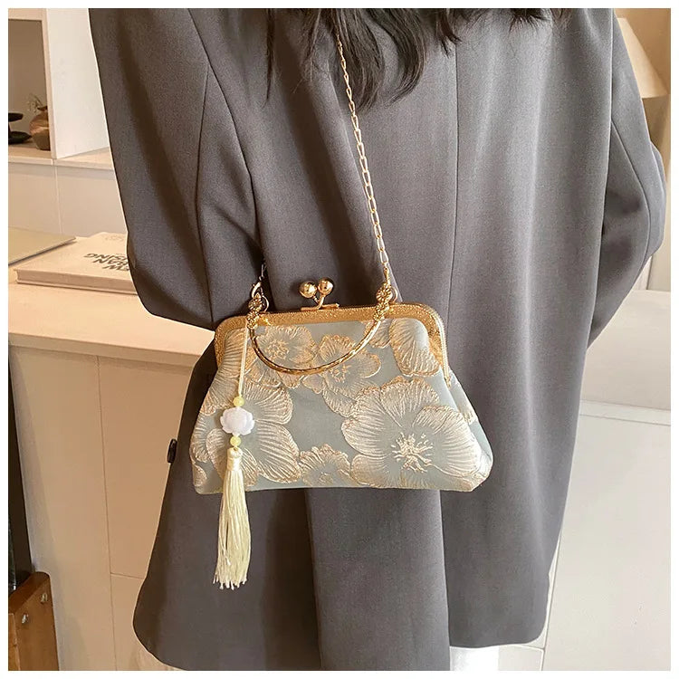 Chinese Style Embroidered Shoulder Bag | Elegant Handbag & Retro Small Square Bag (Wedding Party Luxury Designer Women's Evening Clutch) Luxegan