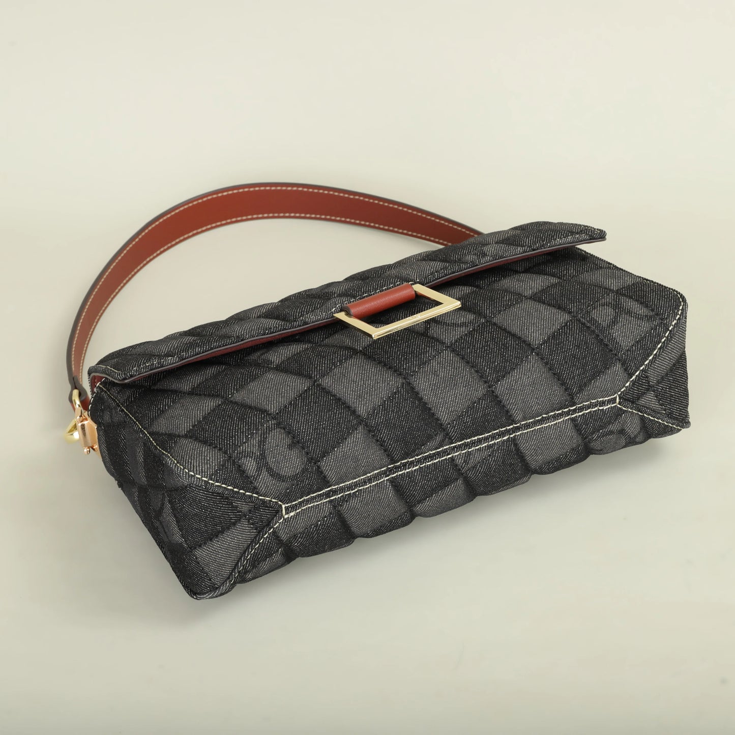 Luxury Brand Design Bright Ladies Crossbody Bag | New Exquisite High Quality Hot Selling Fashion Commuter Bag Luxegan