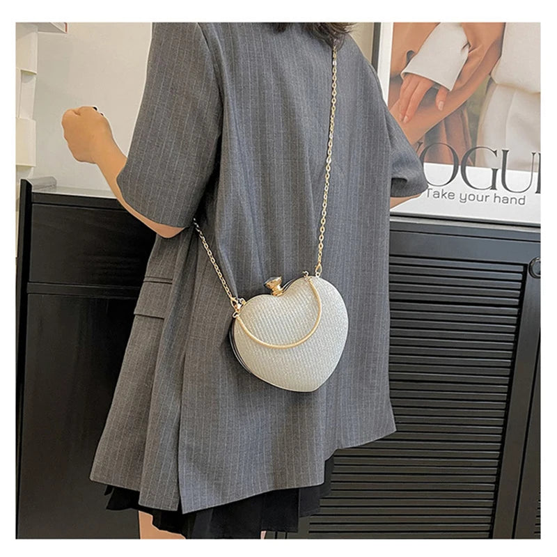 Luxury Heart-Shape Shoulder Bag for Women | Fashion Chain Strap Crossbody Bag | Faux Fur Decorated Shell Handbag for Weddings & Evening Parties Luxegan