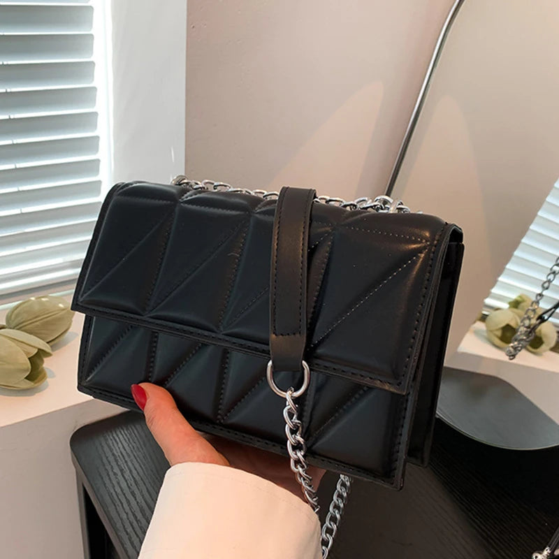 Designer Fashion Women Shoulder Bag | Ladies PU Leather Handle Handbag | Chain Strap Crossbody Bag (Vintage Pillow Shape) Luxegan