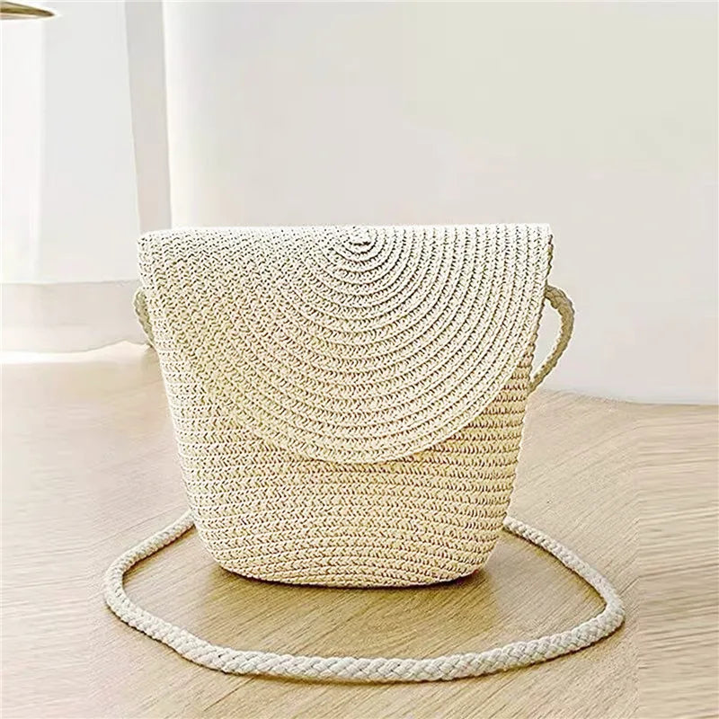 Beach Straw Shoulder Messenger Bag | Women's Bohemian Summer Woven Rattan Bucket Shoulder Handbag & Handmade Crossbody Bag Luxegan