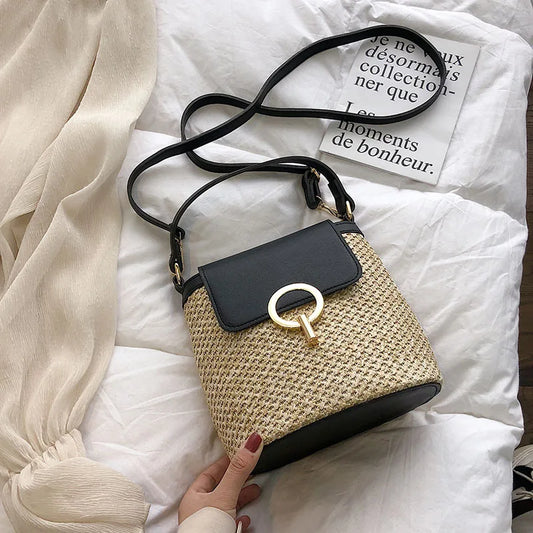 Summer Straw Bucket Bag for Women | Sophisticated Rattan Lady Travel Purse | Elegant Handmade Knitting Pattern Shoulder Bag | Fashion-Forward Straw Messenger with "Dignified" Chain Accent Luxegan