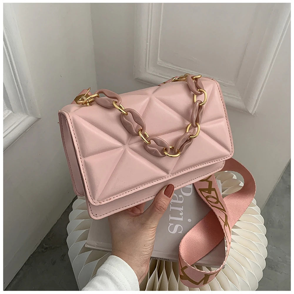 Fashionable Women's PU Leather Shoulder Bag | Metal Chain Crossbody & Flap Handbag Luxegan