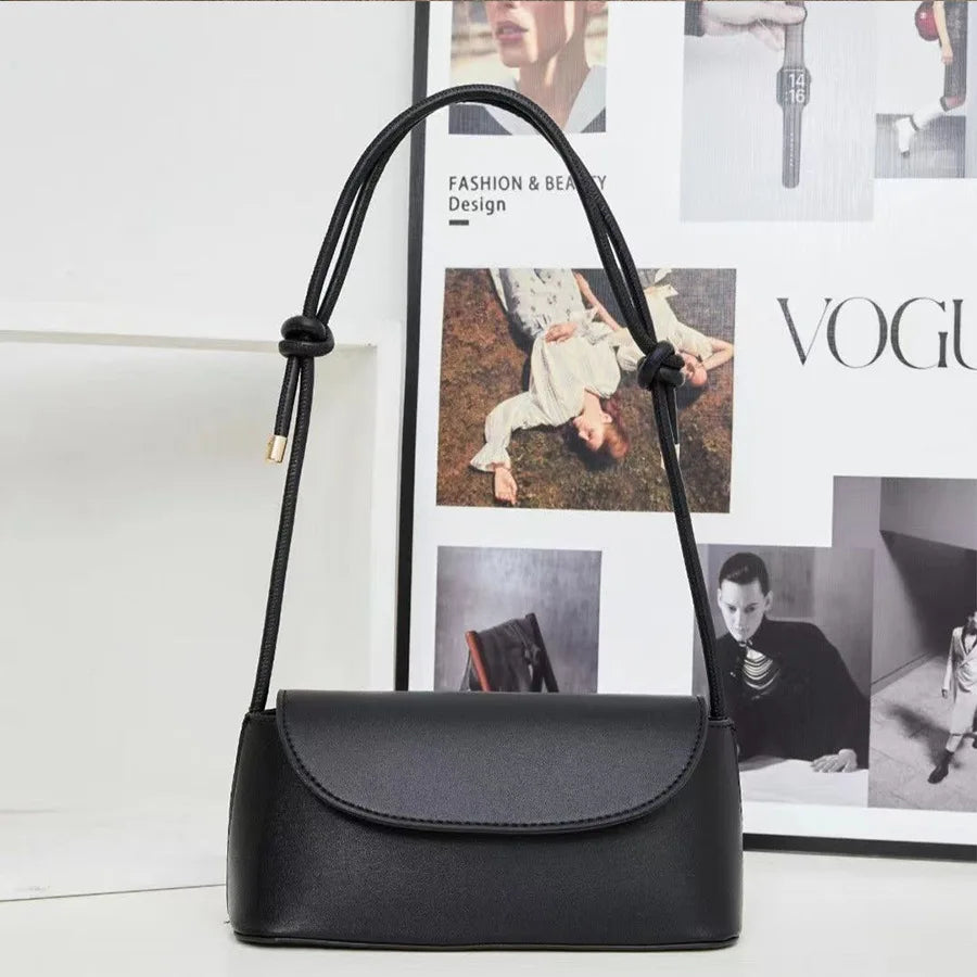 Internet Celebrity Retro Small Bag for Women | Autumn and Winter New Trendy Crossbody Bag & Fashionable One-Shoulder Bag Luxegan