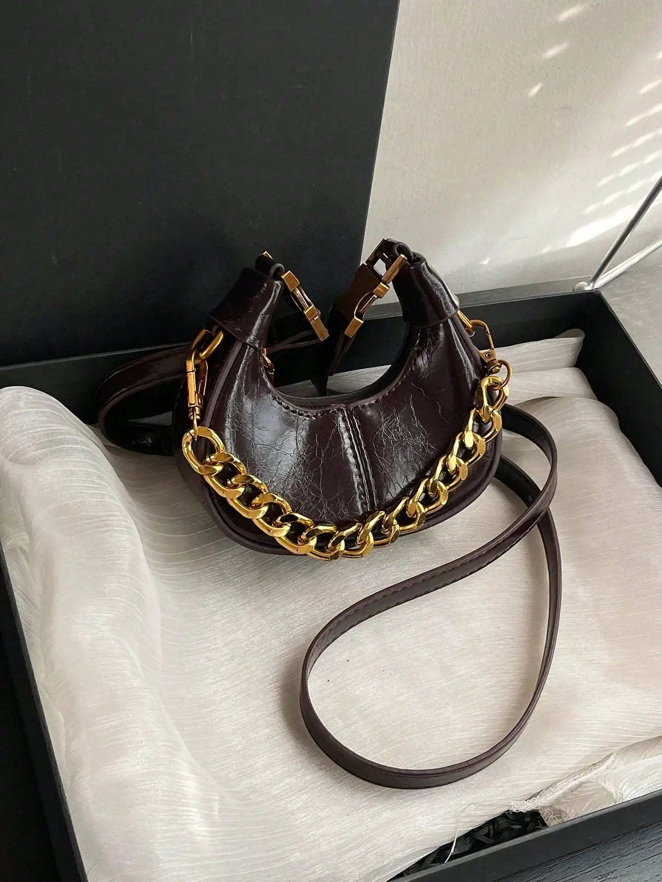 Elegant Hobo Top Handle Bag | Small Minimalist Chain Shoulder Purse Luxegan