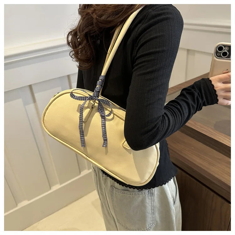 Large Capacity Silver Boston Bag | Soft PU Leather Commuter Handbag Luxegan