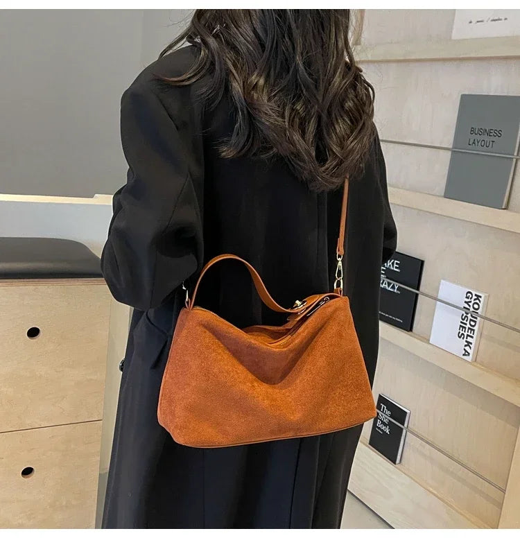 Women’s High-Capacity PU Shoulder Bag | Solid Sewing Thread Quilted Fashion Tote | Simple Luxury Handbag with Sequined Accents and Secure Zipper Luxegan