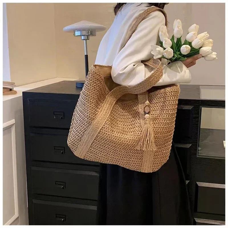 Fashion Straw Summer Large Capacity Tote Bag | Women's Shoulder Bag & Handmade Woven Bag (Fresh Rural Handheld Grass Woven Women Bag) Luxegan
