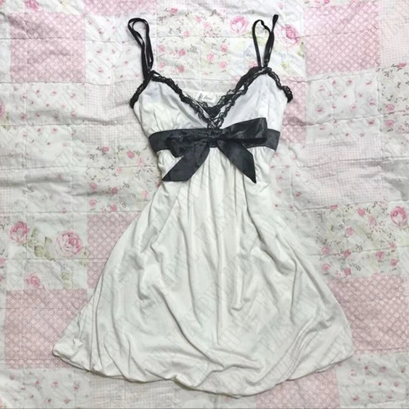 Solid Lace Bow Mini Dress | Sweet Casual Y2K Streetwear Top | Sexy Rock Aesthetic Retro Punk Harajuku Hop Clothing | Premium Knit Slim Fit Knee-Length Sheath Luxegan