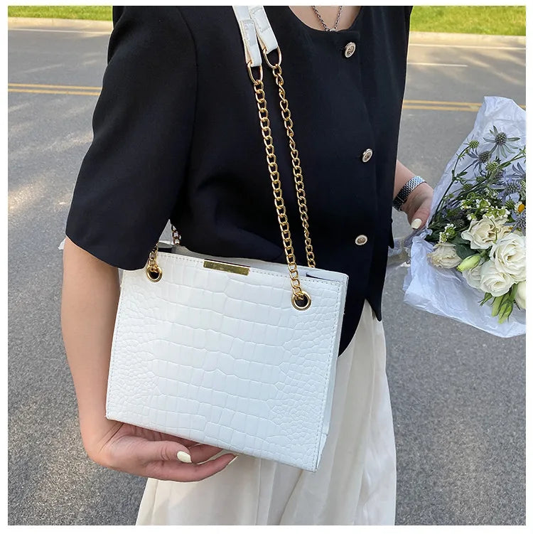 Fashion Luxury Crossbody Bag for Women | New Trendy Designer Shoulder Bag | Sophisticated Solid Color Leisure Messenger | Elegant PU Leather Square Handbag with Versatile Dual Straps Luxegan